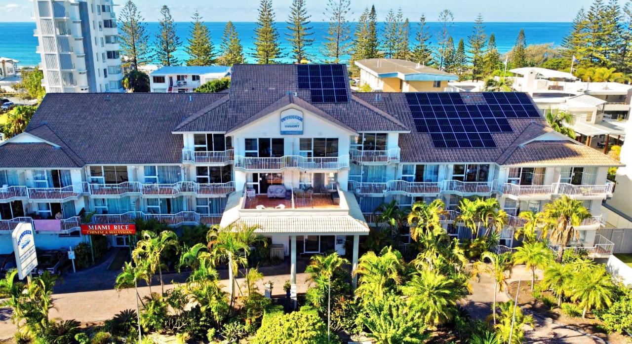 Charming Burleigh Apartment Gold Coast